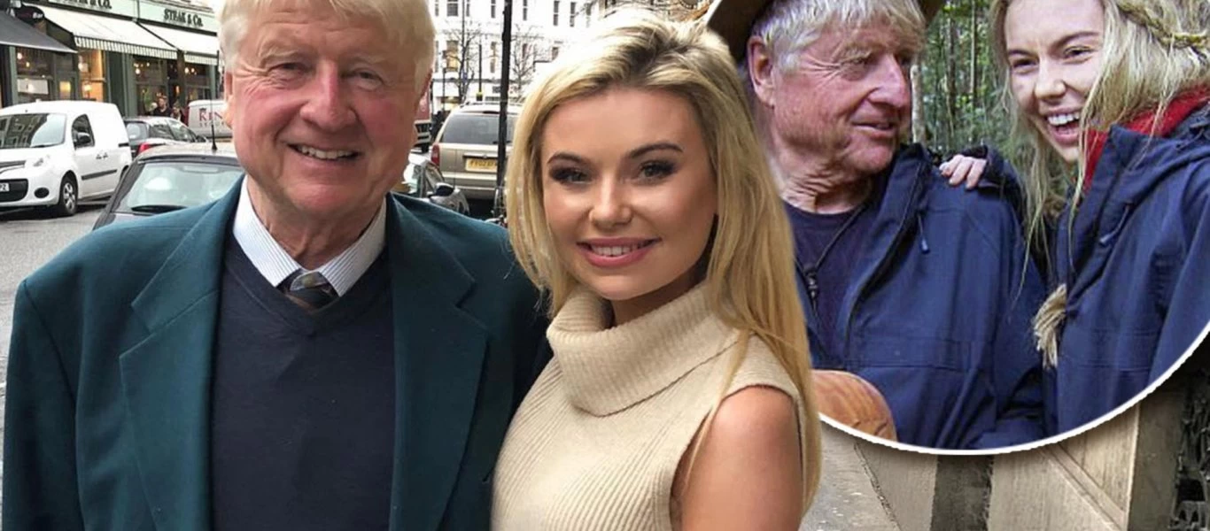 Αυτή είναι η ξανθιά συνοδός του πατέρα του Μπόρις Τζόνσον - Μαζί και στην Ελλάδα (φωτό)